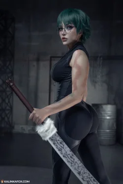 Maki Zenin cosplay from Jujutsu Kaisen by Kalinka Fox